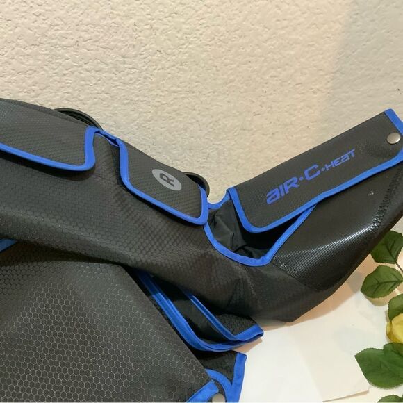 ReAthlete Air-C + Heat Therapy Air Compression Full Leg Massagers - Picture 6 of 13